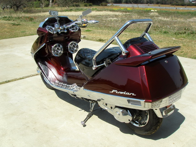 Купить мотоцикл Honda FUSION-2 1997 фото 9